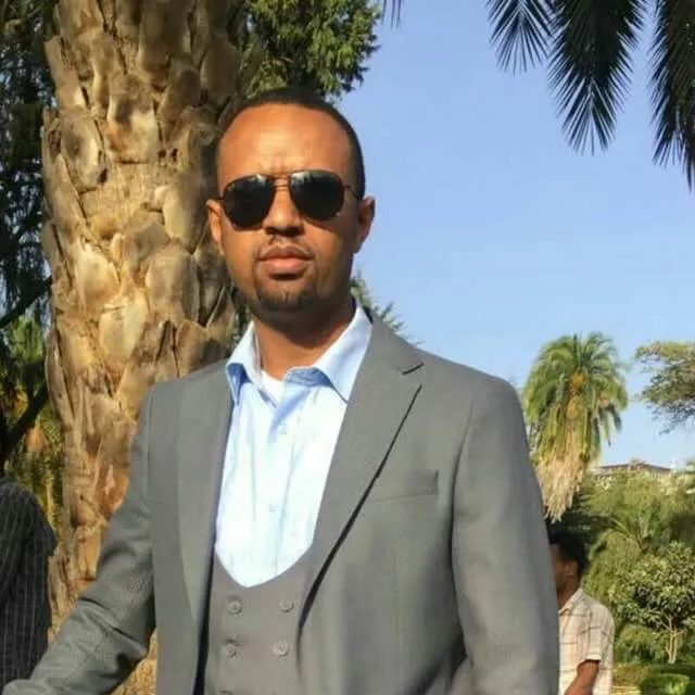 Portrait of Surafel Tadesse